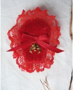 La Princesse vampire Broche Gothique Velours Cercueil rouge Chauve-souris, Cabinet de Curiosités, Bat