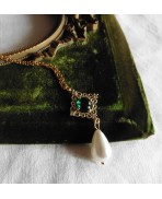 Green Tudor Queen Jewel necklace, Renaissance, medieval, Cottagecore, Dark Academia, Gothic, Red Wedding, Victorian, historical