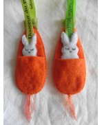 Rabbit and Carrot bookmark, Book, Reading, Alice, Children's bookmark