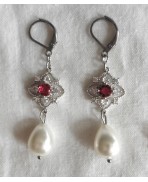 Boucles d'oreilles Tudor Reine rouge Perle argent, Losange, Renaissance, médiéval, Cottagecore, Gothique, Royal