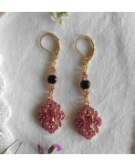 Artemisia Boucles d'oreilles Baroques Rose et noir, Tudor, Reine, Elisabéthain, Royal
