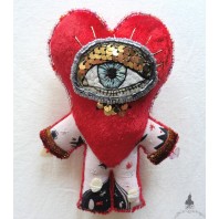 Poupée Ex-Voto Oeil Sacré Coeur rouge, Spirit doll, Grigri, Talisman, Cyclope