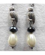 Tyto Alba, Boucles d'oreilles pendantes Chouette effraie argent et Perle goutte, hibou, Dark Academia