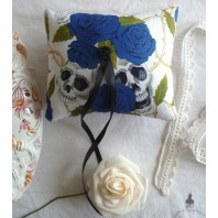 Coussin Porte Alliances Crânes & Roses Bleu Mariage Gothique, Rockabilly, Tattoo, Muertos, Tête de mort