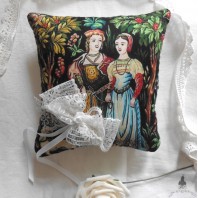 Coussin Renaissance Porte Alliances noir et blanc, Mariage Tudor