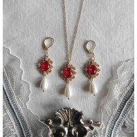 Parure Boucles d'oreilles Collier Rouge or, R&eacute;gence, Renaissance, victorien, Renfaire